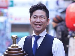 瑞幸里的WBC亚洲第一人：井崎英典，要为中国打造国民咖啡品牌