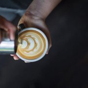 咖啡拉花技术的观念问题：不要再盲目的去追求拉花的技术