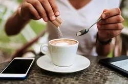为什么喝咖啡要加糖？是口味问题还是单纯习惯？