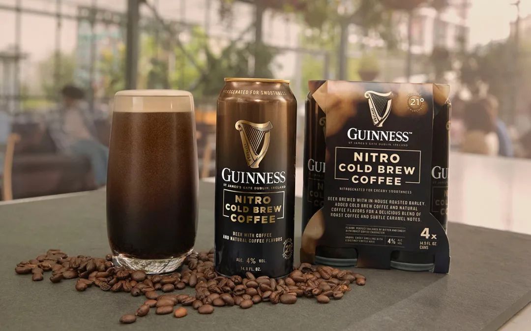 其实这款新品 nitro cold brew coffee 在今年3月已经率先发售