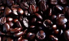 咖啡豆为什么会出油 烘焙咖啡豆一爆二爆是什么意思如何判断爆点