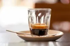 浓缩咖啡里的＂油脂＂怎么来的?Crema是什么?制作完美crema具体步