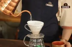 冲咖啡要用什么水 不同的水冲煮的咖啡风味有什么差异