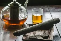 阿萨姆红茶可以直接喝吗？阿萨姆红茶的咖啡因含量功效与作用禁忌