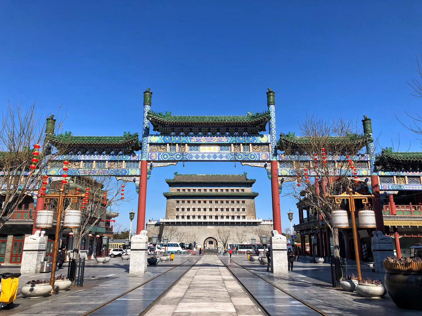 喜茶北京前门大街新门店开在皇城根下 势与星巴克抢生意? 中国咖啡网