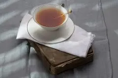 经常喝玫瑰红茶有什么好处？玫瑰红茶的功效作用都有哪些？